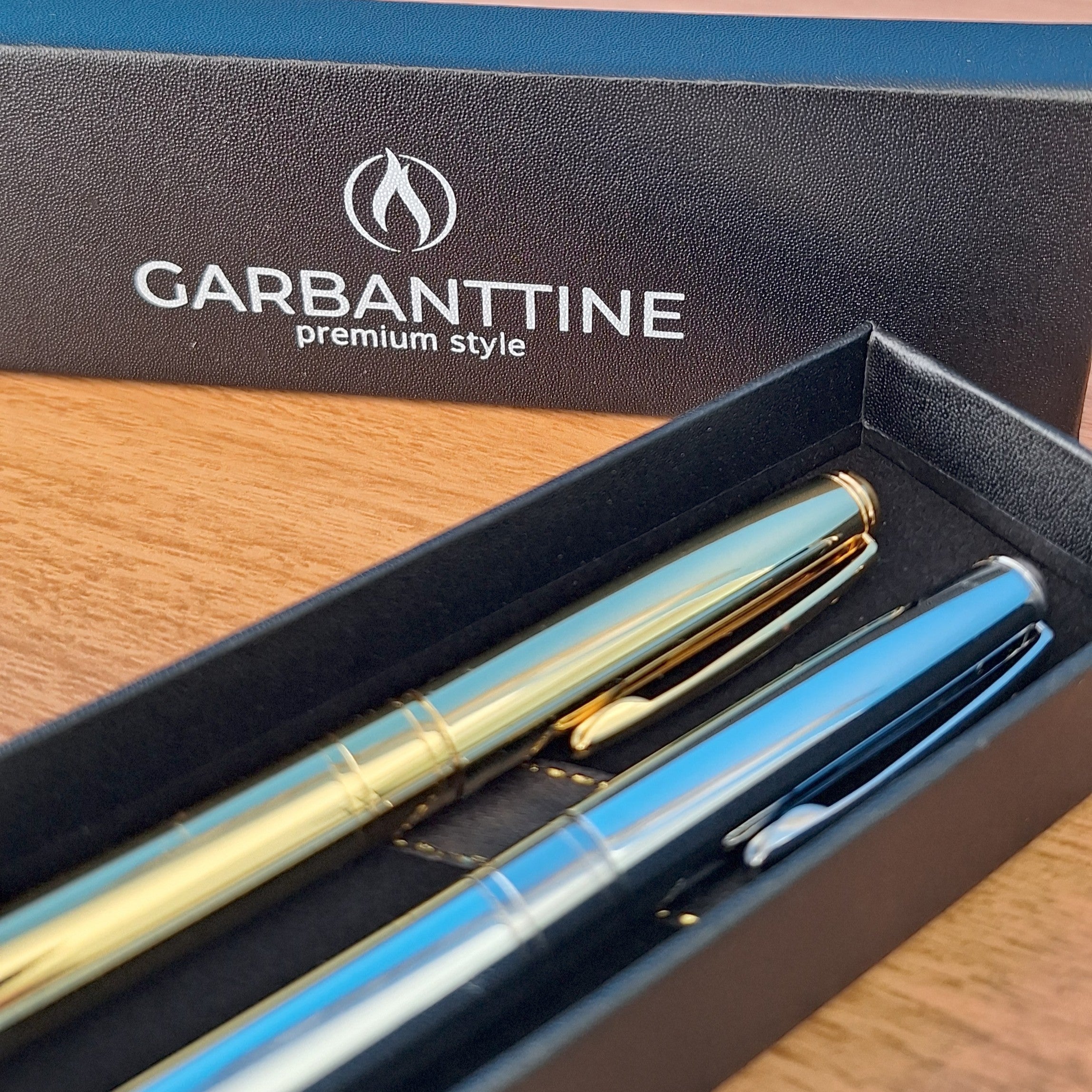 Set GARBANTTINE | The Executive Twin